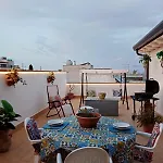 La Terrazza Solarium, In Pieno Centro 60m Dalla Stazione Ferroviaria 700m Dal Mare