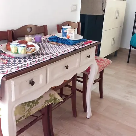 La Terrazza Solarium, In Pieno Centro 60m Dalla Stazione Ferroviaria 700m Dal Mare Appartement